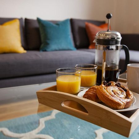 Urban Living'S ~ King Edward Luxury Apartments In The Heart Of 윈저 외부 사진