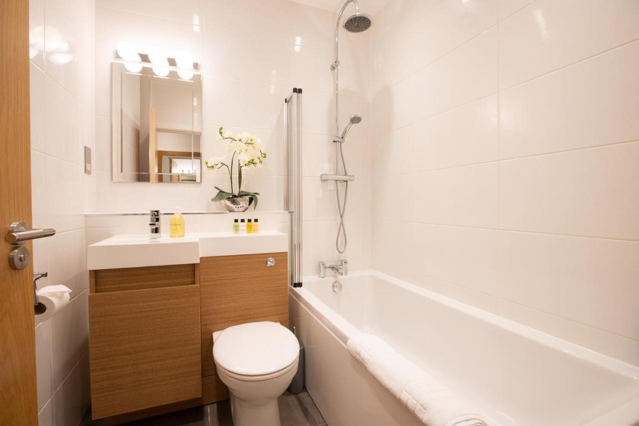 Urban Living'S ~ King Edward Luxury Apartments In The Heart Of 윈저 외부 사진