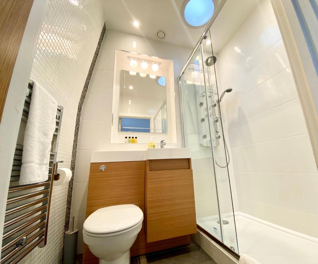 Urban Living'S ~ King Edward Luxury Apartments In The Heart Of 윈저 외부 사진
