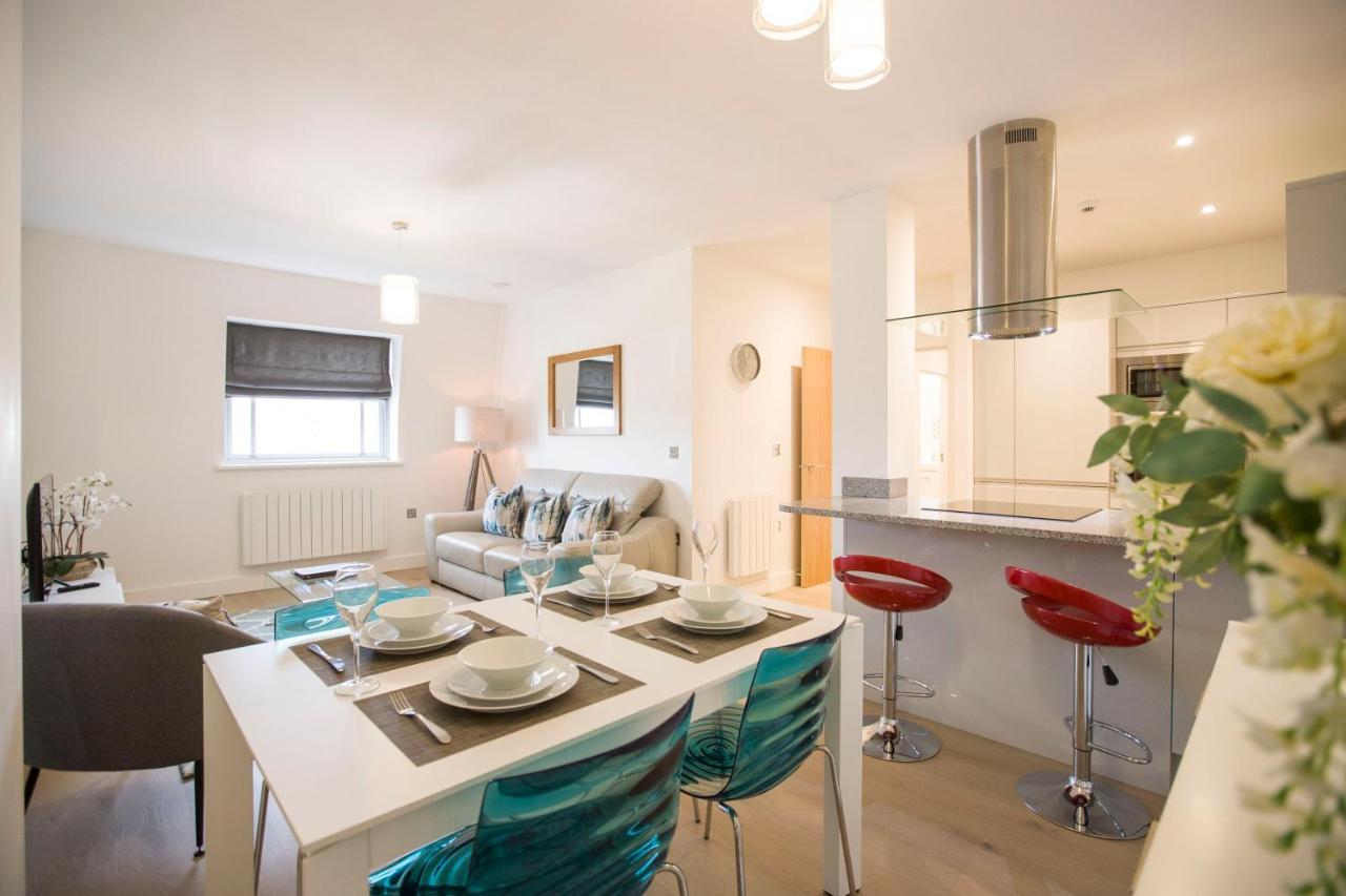 Urban Living'S ~ King Edward Luxury Apartments In The Heart Of 윈저 외부 사진