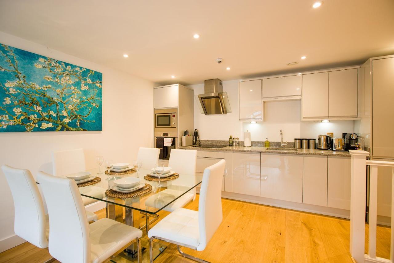 Urban Living'S ~ King Edward Luxury Apartments In The Heart Of 윈저 외부 사진