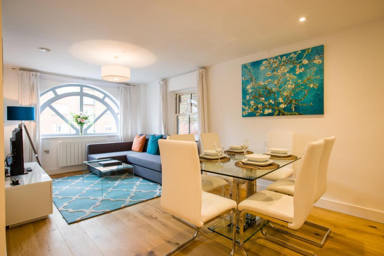 Urban Living'S ~ King Edward Luxury Apartments In The Heart Of 윈저 외부 사진