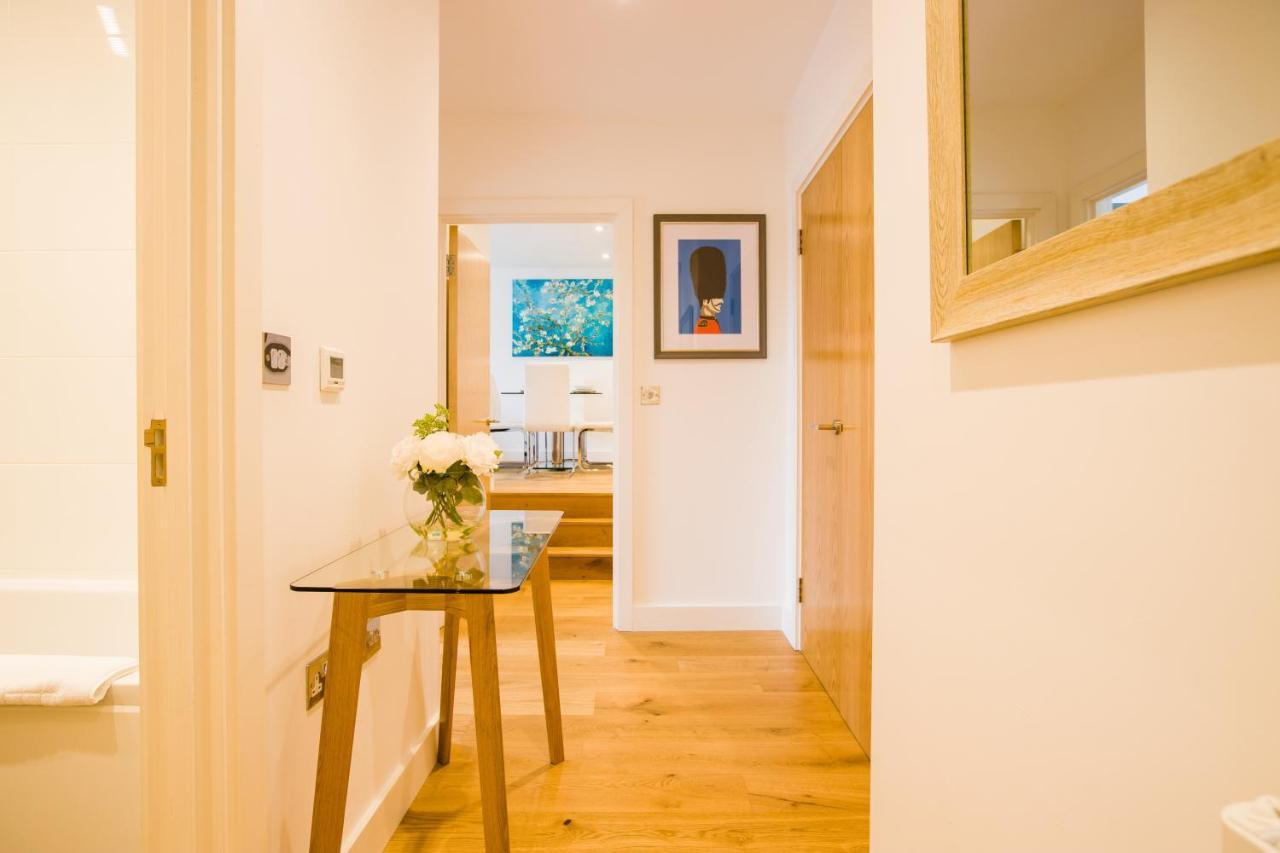 Urban Living'S ~ King Edward Luxury Apartments In The Heart Of 윈저 외부 사진